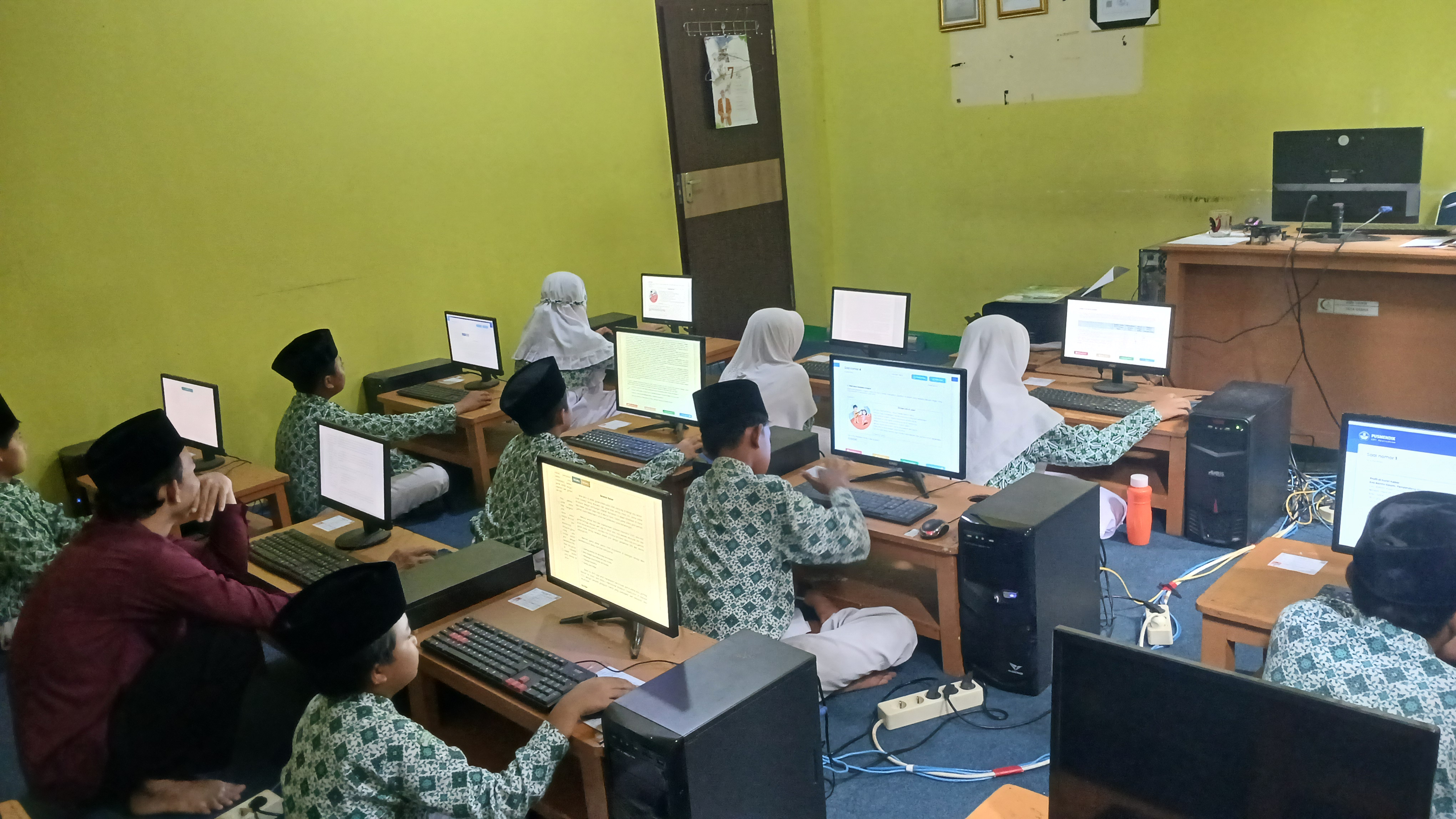 Lab Komputer